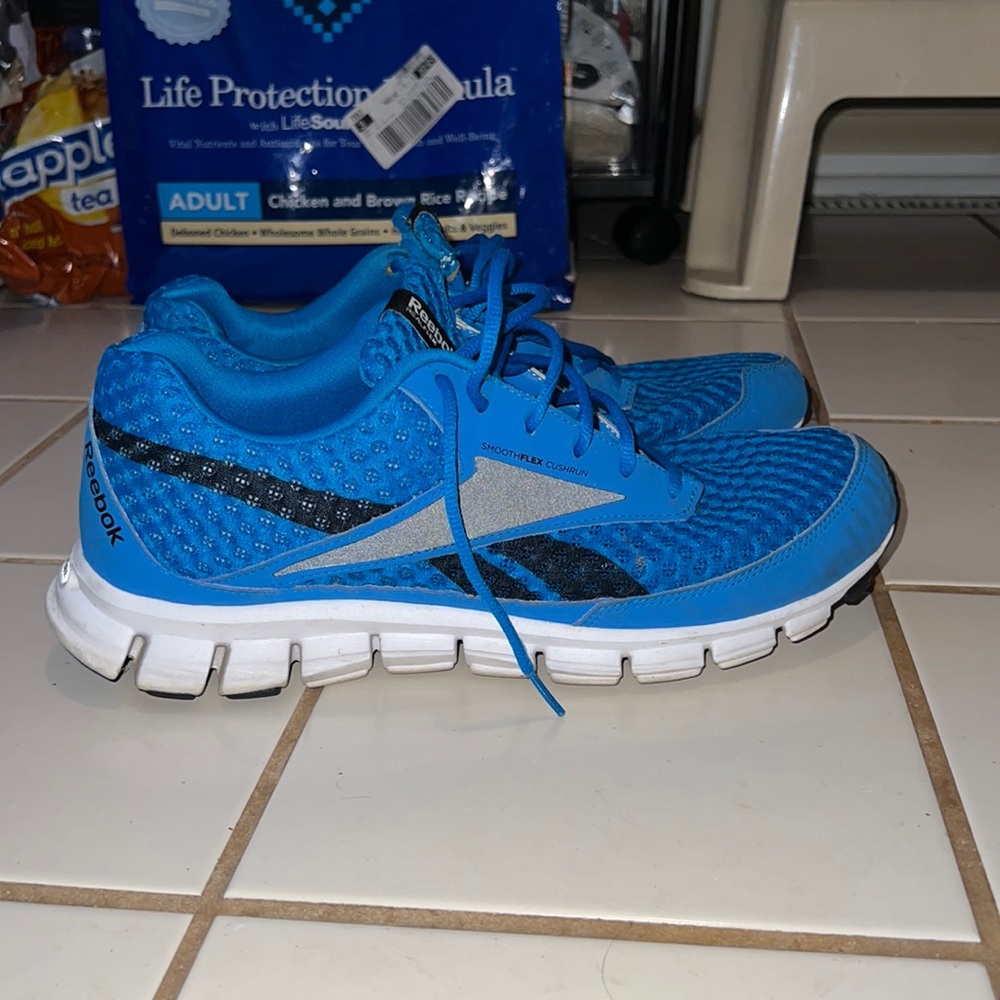 Men’s Size 11 Reebok Sneakers